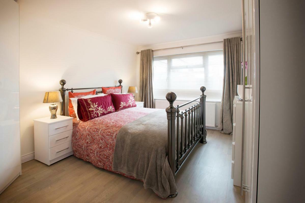 Mae'S Lodge Берчингтон Экстерьер фото